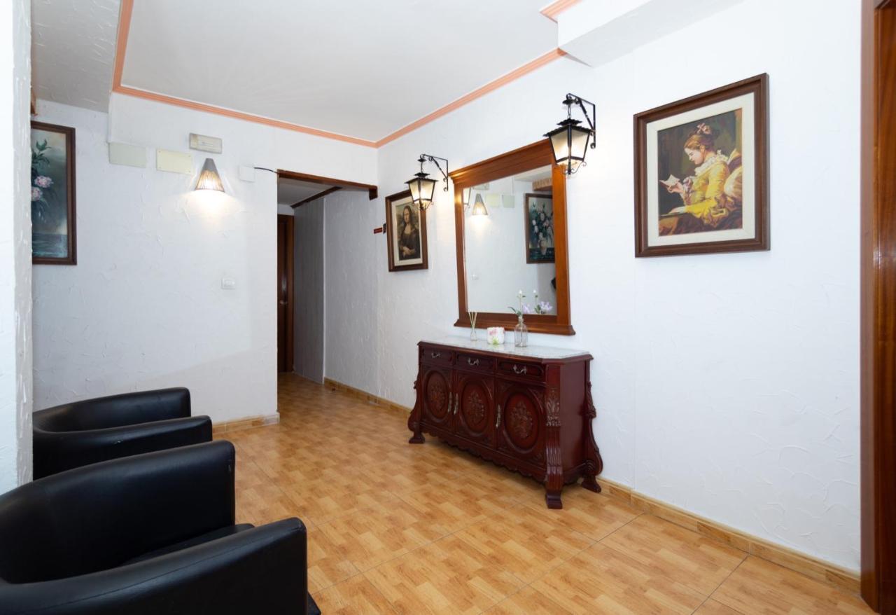 Unique Apartahotel 4-1 Torrevieja Kültér fotó